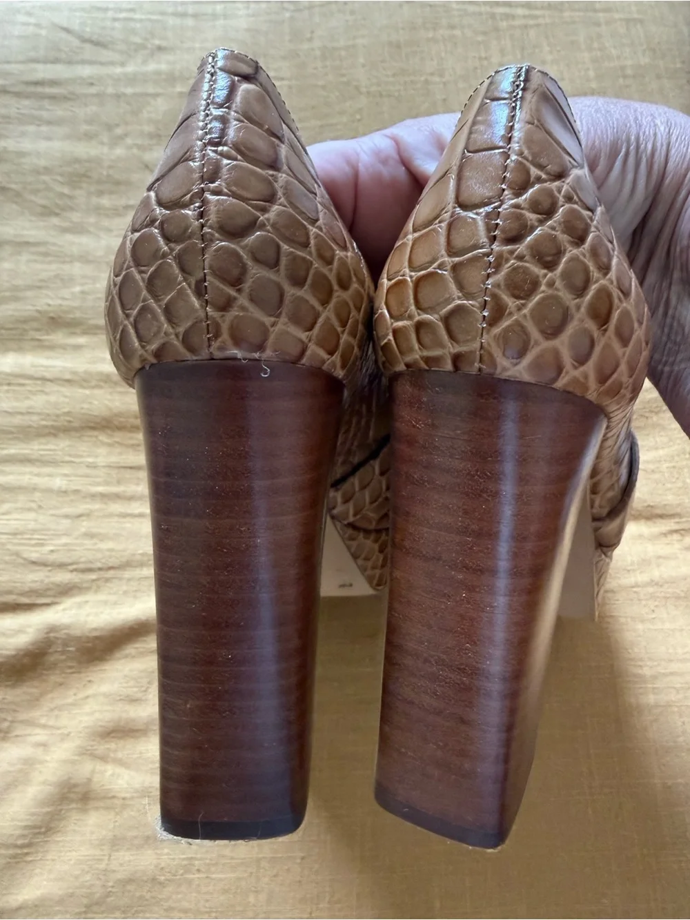 Vince Camuto Women’s Tan Croc-Embossed Platform Heels